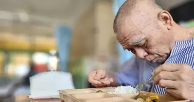 നാല് വര്‍ഷത്തിനിടെ യു.എസിലെ മുതിര്‍ന്നവരില്‍ ഭക്ഷ്യപ്രതിസന്ധി ഇരട്ടിയായി