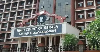 മുസ്‌ലിം കുട്ടികള്‍, ഹിന്ദു കുട്ടികള്‍ എന്ന വേര്‍തിരിവ് വേണ്ട; അഭിഭാഷകയ്ക്ക് ഹൈക്കോടതിയുടെ താക്കീത്