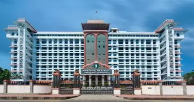 വയനാട് ദുരന്തം; വായ്പ എഴുതിത്തള്ളല്‍ എവിടെ വരെ എത്തി? കേന്ദ്രത്തോട് ഹൈക്കോടതി