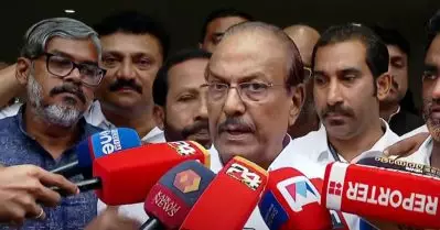 ഇങ്ങനെ എന്തെല്ലാം വിഷയങ്ങള്‍ വന്നു, തുമ്മിയാല്‍ തെറിക്കുന്ന മൂക്കാണോ യു.ഡി.എഫ്; ചെയ്യാവുന്നതിന്റെ അപ്പുറം കോണ്‍ഗ്രസ് ചെയ്തു: പി.കെ കുഞ്ഞാലിക്കുട്ടി