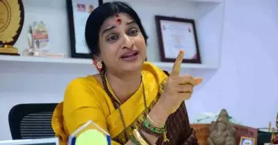 ഹിന്ദുക്കളെ തമ്മിലടിപ്പിച്ച് തെലങ്കാന കോണ്‍ഗ്രസ് ഭരിക്കുന്നു: ബി.ജെ.പി നേതാവ് മാധവി ലത
