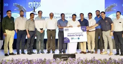 ആസ്റ്റര്‍ മിംസില്‍ അഡ്വാന്‍സ്ഡ് സെന്റര്‍ ഫോര്‍ റോബോട്ടിക് സര്‍ജറി വിഭാഗം വിപുലീകരിച്ചു.