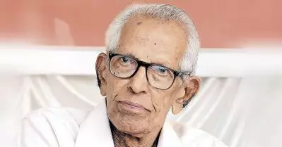 വിഖ്യാത എഴുത്തുകാരന്‍ എം.കെ. സാനു അന്തരിച്ചു