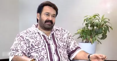 എനിക്ക് റാഗിങ് കിട്ടി, ബാക്കിയുള്ളവരെ അതുപോലെ ചെയ്യണമെന്ന ചിന്ത ശരിയല്ല, എല്ലാവരെയും സ്‌നേഹിക്കുക: മോഹന്‍ലാല്‍