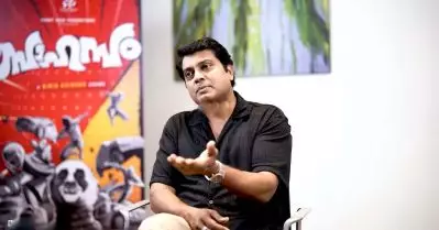 നിന്റെ ഈ മുഖം എന്റെ സിനിമക്ക് ശരിയാകില്ല എന്നായിരുന്നു ആ സംവിധായകന്‍ എന്നോട് പറഞ്ഞത്: നരേന്‍