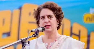 അല്‍ ജസീറ മാധ്യമപ്രവര്‍ത്തകരുടെ കൊലപാതകം ഇസ്രഈല്‍ നടത്തിയ ഹീനകുറ്റകൃത്യം: പ്രിയങ്ക ഗാന്ധി
