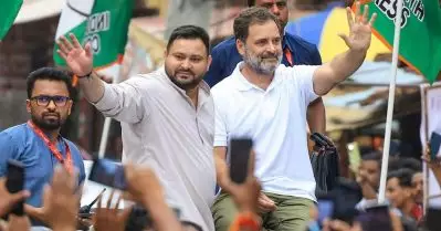 വോട്ടര്‍ അധികാര്‍ യാത്രക്കിടെ മോദിയേയും മാതാവിനേയും അപമാനിച്ചു; രാഹുലിനും തേജസ്വിക്കുമെതിരെ ബി.ജെ.പി
