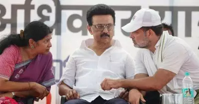 വോട്ടര്‍ പട്ടികയില്‍ നിന്ന് പേര് നീക്കം ചെയ്യുന്നത് ഭീകരവാദത്തേക്കാള്‍ കുറ്റകരം; വോട്ടര്‍ അധികാര്‍ യാത്രയില്‍ സ്റ്റാലിന്‍