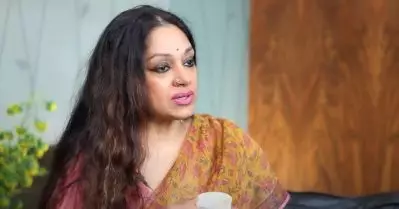 ടൈം ട്രാവല്‍ ചെയ്ത് എനിക്ക് അവര്‍ എങ്ങനെയാണ് ഡാന്‍സ് ചെയ്യുന്നതെന്ന് കാണാന്‍ ആഗ്രഹമുണ്ട്: ശോഭന