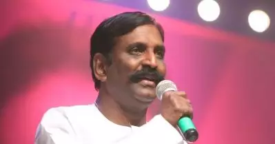 പമ്പര വിഡ്ഡി; വൈരമുത്തുവിന്റെ രാമപരാമർശത്തിൽ അധിക്ഷേപിച്ച് സംഘപരിവാർ