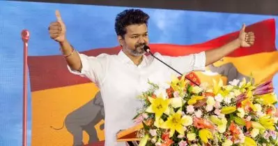 ഗര്‍ഭിണികളും കുട്ടികളും പങ്കെടുക്കരുത്; വിജയ്‌യുടെ പുതുച്ചേരി യോഗത്തിന് അനുമതി