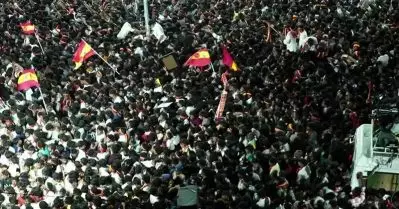 രാജ്യം നടുങ്ങി; അനുശോചനം അറിയിച്ച് നേതാക്കൾ