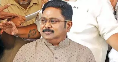 തമിഴ്‌നാട് എന്‍.ഡി.എ സഖ്യകക്ഷി നേതാവ് ടി.ടി.വി ദിനകരന്‍ മുന്നണി വിട്ടു, വിജയ്‌യോടൊപ്പം ചേര്‍ന്നേക്കുമെന്ന് സൂചന