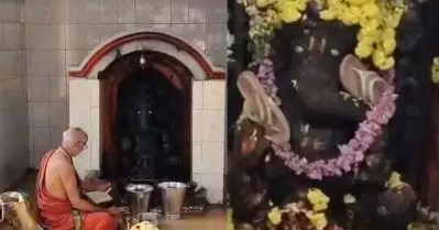 ബേലൂരില്‍ ഗണപതി വിഗ്രഹത്തില്‍ ചെരുപ്പുകള്‍ കൊണ്ടുവെച്ചതായി പരാതി