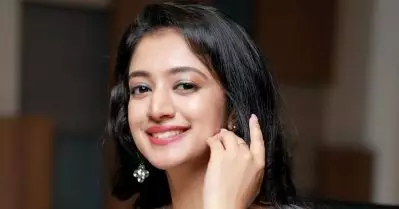 വ്യത്യസ്ത തലമുറയിലെ ആളുകൾക്കൊപ്പം വർക്ക് ചെയ്യുന്നത് വലിയ കാര്യം; ഇപ്പോഴുള്ളവർ പാട്ട് പഠിക്കുന്നത് റിക്കോർഡിങ്ങിന് തൊട്ടുമുമ്പ്: നിത്യ മാമ്മൻ
