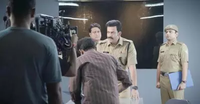 പൊലീസ് വേഷത്തില്‍ പൃഥ്വിരാജ്; ദായ്‌റയുടെ ചിത്രീകരണം തുടങ്ങി, നായിക കരീന കപൂര്‍