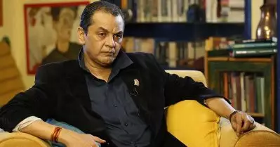 ദ ടെലഗ്രാഫ് എഡിറ്റര്‍ സംഘര്‍ഷന്‍ താക്കൂര്‍ അന്തരിച്ചു