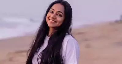 ലോകഃയില്‍ 360 ഡിഗ്രി വ്യൂ ആണ് എനിക്ക് കിട്ടിയത്; കഥ വികസിച്ച് വരുന്ന ഘട്ടം എക്സൈറ്റിങ്: ശാന്തി ബാലചന്ദ്രന്‍