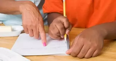 സുപ്രീംകോടതി പറഞ്ഞിട്ടും സ്‌പെഷ്യല്‍ എജ്യുക്കേറ്റര്‍മാരെ സ്ഥിരപ്പെടുത്തില്ലെന്ന് കേരളം; സുപ്രീംകോടതിയില്‍ സത്യവാങ്മൂലം
