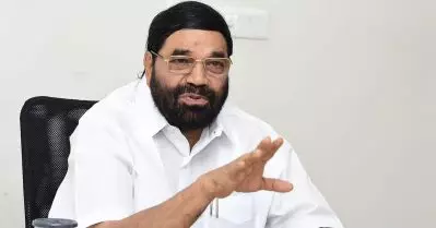 ഉണ്ണികൃഷ്ണന്‍ പോറ്റി പീഠം നാലര വര്‍ഷം ഒളിപ്പിച്ച് എല്ലാവരേയും വിഡ്ഢികളാക്കി; ഗൂഢാലോചനയെന്ന് മന്ത്രി വി.എന്‍ വാസവന്‍