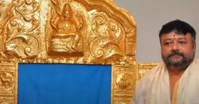 സ്വർണപാളി വിവാദം; ജയറാമുൾപ്പെടെ കബളിപ്പിക്കപ്പെട്ടതായി റിപ്പോർട്ടുകൾ