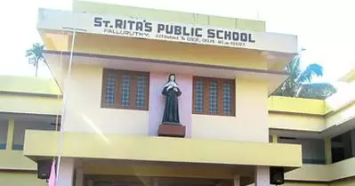 അവളുടെ അന്തസ്സ് ഉയർത്തിപിടിച്ചുതന്നെ പുതിയ സ്കൂളിലേക്ക് പോകുന്നു; വിലക്ക് നേരിട്ട വിദ്യാർത്ഥിനിയുടെ പിതാവ്