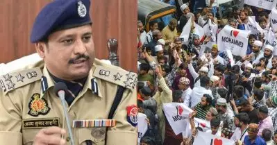 ‘ഐ ലവ് മുഹമ്മദ്’ പോസ്റ്റര്‍ വീട്ടിലോ പള്ളിയിലോ പ്രദര്‍ശിപ്പിക്കാം; മാര്‍ച്ചും പ്രതിഷേധവും അനുവദിക്കില്ല: യു.പി പൊലീസ്
