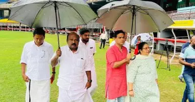 കലൂര്‍ സ്റ്റേഡിയത്തിന്റെ നവീകരണം; സ്പോൺസറുമായുള്ള കരാര്‍ പുറത്തുവിടണം: കോണ്‍ഗ്രസ് നേതാക്കള്‍