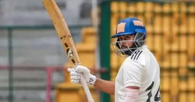 കൊടുങ്കാറ്റായി പൃഥ്വി ഷാ; ഇരട്ടസെഞ്ച്വറിയില്‍ പിറന്നത് വമ്പന്‍ റെക്കോഡ്