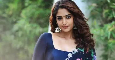 പ്രേമത്തിലെ സെലിനായി എന്നെ കാസ്റ്റ് ചെയ്തിരുന്നു; കരിയറിനേക്കാൾ പ്രധാനം മറ്റൊന്നായിരുന്നതുകൊണ്ട് വേണ്ടെന്ന് വെച്ചു: റേബ ജോൺ