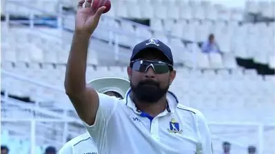 ഗംഭീറും അഗാക്കറും ഇതൊന്നും കാണുന്നില്ലേ; ഫിറ്റ്‌നസില്ലെന്ന് വിധിയെഴുതിയവനിതാ വീണ്ടും അഴിഞ്ഞാടുന്നു!