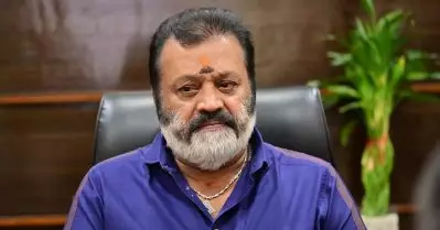 സിനിമാനടന്മാരുടെ വീടുകളിലെ റെയ്ഡ് സ്വർണപാളി വിവാദം മുക്കാൻ; കേന്ദ്രമന്ത്രിയായുകൊണ്ട് കൂടുതൽ പറയുന്നില്ല: സുരേഷ് ​ഗോപി
