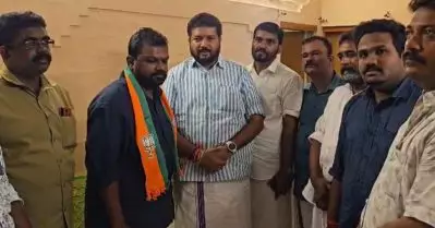 എന്നും എപ്പോഴും പാര്‍ട്ടിയാണ് വലുതെന്ന് ഫേസ്ബുക്കില്‍ പോസ്റ്റ്; പിന്നാലെ ബി.ജെ.പിയില്‍ ചേര്‍ന്ന് യൂത്ത് കോണ്‍ഗ്രസ് നേതാവ്