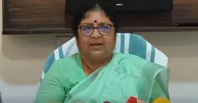 ഫാസിസ്റ്റ് പ്രവണത; ഇന്ത്യന്‍ റെയില്‍വേ ആര്‍.എസ്.എസിന്റെ തറവാട്ട് വകയല്ല: ആര്‍. ബിന്ദു