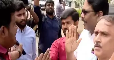 ‘ഇനിയും ജാതി പറഞ്ഞാല്‍ കാലേവാരി നിലത്തടിക്കു’മെന്ന് എസ്.എഫ്.ഐ; ഭീഷണിയെന്ന് ബി.ജെ.പി അംഗങ്ങളുടെ പരാതി