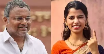 യുവ എം.എല്‍.എ മൈഥിലി താക്കൂറിനെ അഭിനന്ദിച്ച് കാര്‍ത്തി ചിദംബരം; ബി.ജെ.പിയിലേക്ക് ക്ഷണിച്ച് സംഘപരിവാര്‍ അനുകൂലികള്‍