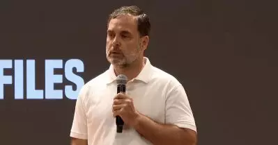 ബീഹാർ തെരഞ്ഞെടുപ്പിലും വോട്ട് ചോരി, ഗ്യാനേഷ് കുമാറും രണ്ട് തെരഞ്ഞെടുപ്പ് കമ്മീഷണർമാരും കുറ്റക്കാർ: രാഹുൽ ഗാന്ധി