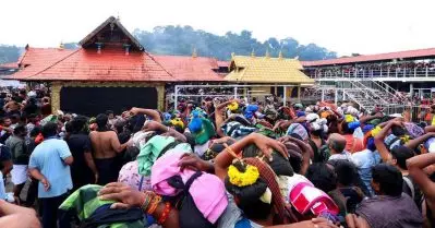 ശബരിമലയിലെ വന്‍തിരക്ക്: എന്‍.ഡി.ആര്‍.എഫിന്റെ രണ്ട് സംഘം സന്നിധാനത്തേക്ക്