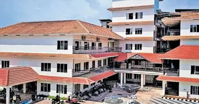 എഞ്ചിനീയറിങ് പദ്ധതികളുമായി ബന്ധപ്പെട്ട് ക്രമക്കേട്; വടകര നഗരസഭയിലെ ജീവനക്കാര്‍ക്ക് കൂട്ട സസ്‌പെന്‍ഷന്‍