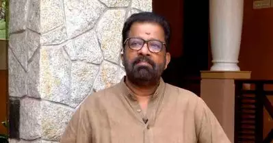 വി.എം. വിനുവിന് വോട്ടുണ്ടെന്ന് പാര്‍ട്ടിയെ അറിയിച്ച കൗണ്‍സിലര്‍ക്കെതിരെ നടപടി; രാജി എഴുതി വാങ്ങി കോണ്‍ഗ്രസ്