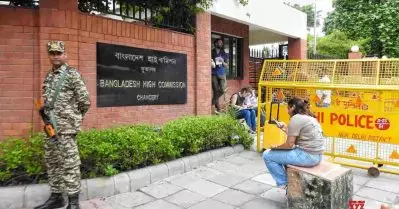 നയതന്ത്ര ബന്ധം വഷളാകുന്നു; ഇന്ത്യക്കാര്‍ക്കുള്ള വിസാ സേവനങ്ങള്‍ നിര്‍ത്തിവെച്ച് ബംഗ്ലാദേശ് ഹൈക്കമ്മീഷന്‍