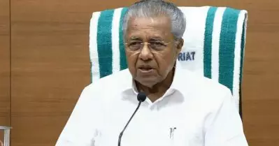 കോൺഗ്രസ് മതനിരപേക്ഷത പറയും, നാല് വോട്ടിന് വേണ്ടി ഏത് വർഗീയതയുമായും കൂടിച്ചേരും: മുഖ്യമന്ത്രി