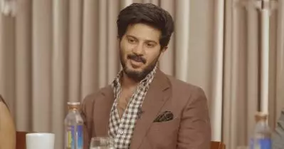 അടുത്തിരുന്ന മൂന്ന് ചെറുപ്പക്കാരുടെ സംസാരം കാരണം എനിക്ക് ആ ഇംഗ്ലീഷ് ചിത്രം ആസ്വദിക്കാനായില്ല: ദുല്‍ഖര്‍ സല്‍മാന്‍