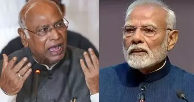 പ്രതിപക്ഷത്തെ കുറ്റപ്പെടുത്തുന്നതിന് പകരം പരാജയത്തിന്റെ ഉത്തരവാദിത്തം ഏറ്റെടുക്കൂ; മോദിയെ വെല്ലുവിളിച്ച് ഖാര്‍ഗെ
