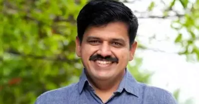 മള്‍ട്ടിപ്ലക്‌സിലെ അമിതവില: വി.വി. രാജേഷിന്റേത് പി.ആര്‍ തട്ടിപ്പ്; ഭരണപരാജയം മറച്ചുവെക്കാനുള്ള തന്ത്രം: സന്ദീപ് വാര്യര്‍