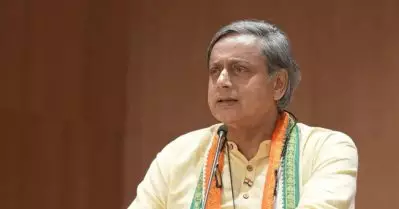 തുടര്‍ച്ചയായി മൂന്നാം തവണയും കോണ്‍ഗ്രസ് യോഗത്തില്‍ പങ്കെടുക്കാതെ ശശി തരൂര്‍; മനപൂര്‍വമല്ലെന്ന് വിശദീകരണം