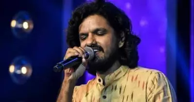 ‘ഇടതുപക്ഷം തകരുന്നത് തെരഞ്ഞെടുപ്പില്‍ തോല്‍ക്കുമ്പോള്‍ അല്ല…’ പ്രതികരിച്ച് സൂരജ് സന്തോഷ്