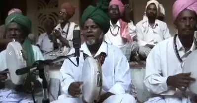പളളിക്കെട്ട് ശബരിമലയ്ക്ക്… ഒറിജിനല്‍ ഗാനം ഇവിടെയുണ്ട്; വൈറല്‍ കുറിപ്പ്