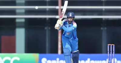 വൈഭവ് എന്നാ സുമ്മാവ! വെടിക്കെട്ടില്‍ പിറന്നത് പുതുചരിത്രം