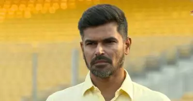 അക്‌സര്‍ അദ്ദേഹത്തെ വളരെയധികം മോശമായി കൈകാര്യം ചെയ്തു; രൂക്ഷ വിമര്‍ശനവുമായി ബദരീനാഥ്